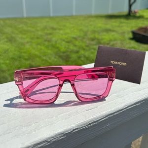 Tom Ford Fausto HOTTT Pink